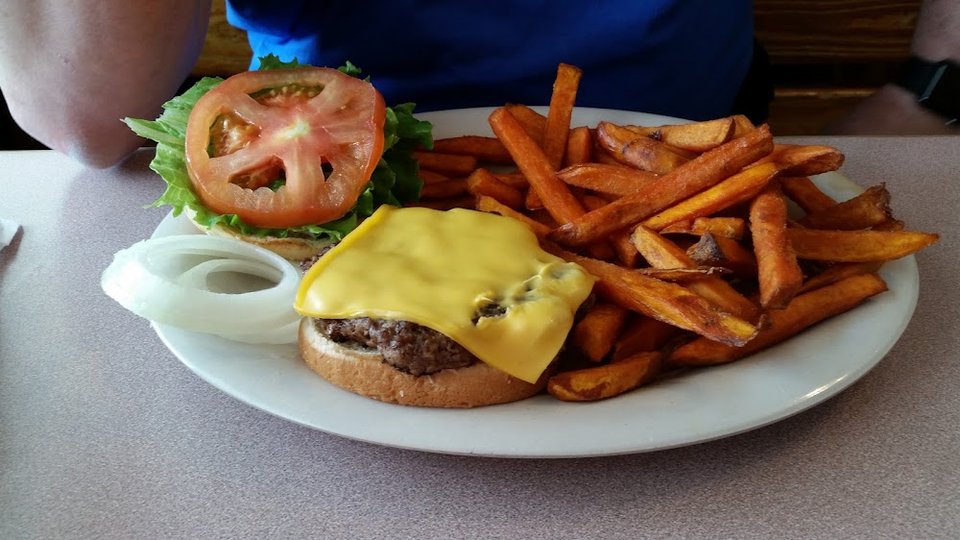 Cheeseburger with Sweet Potato Fries